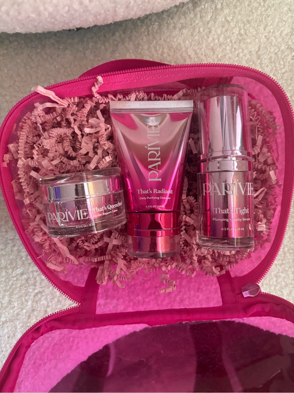 Parivé 3-Piece Skincare Set Cleanser Serum Cream Travel Bag Gift Set New